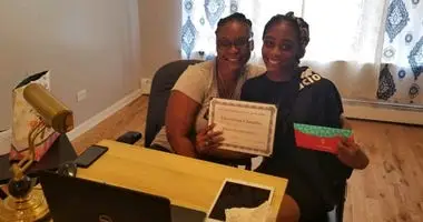 WBBM Newsradio: CPS Students Honored For Hanging In There